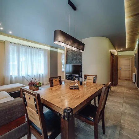 Dolina Wikingow Urnes 02 * Szklarska Poręba