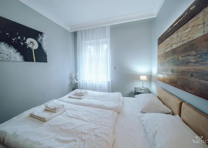 Dolina Wikingow - Z Duzym Tarasem *